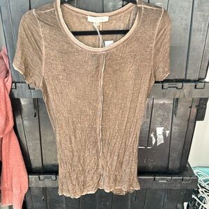 Gilded intent twist top. NWT